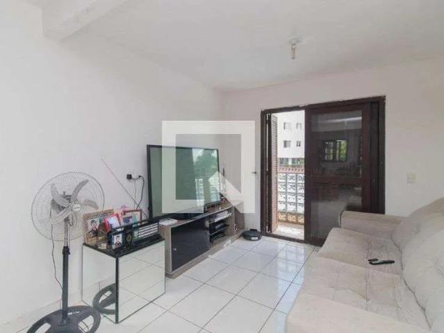 Casa / Sobrado para Locação em Porto Alegre/RS Vila São José 2 Quartos