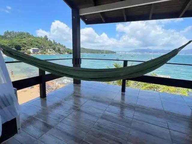 Casa / Sobrado para Locação em Porto Belo/SC Araçá 3 Quartos