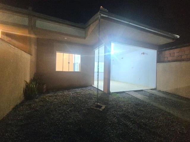 Casa / Sobrado para Locação em Porto Belo/SC Balneário Perequê 3 Quartos