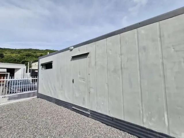 Casa / Sobrado para Locação em Porto Belo/SC Centro 1 Quartos