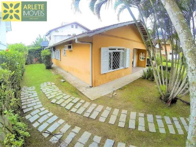Casa / Sobrado para Locação em Porto Belo/SC Centro 2 Quartos