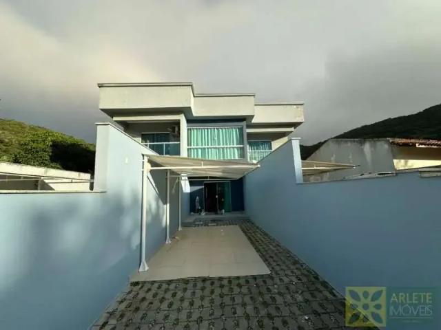 Casa / Sobrado para Locação em Porto Belo/SC Centro 2 Quartos