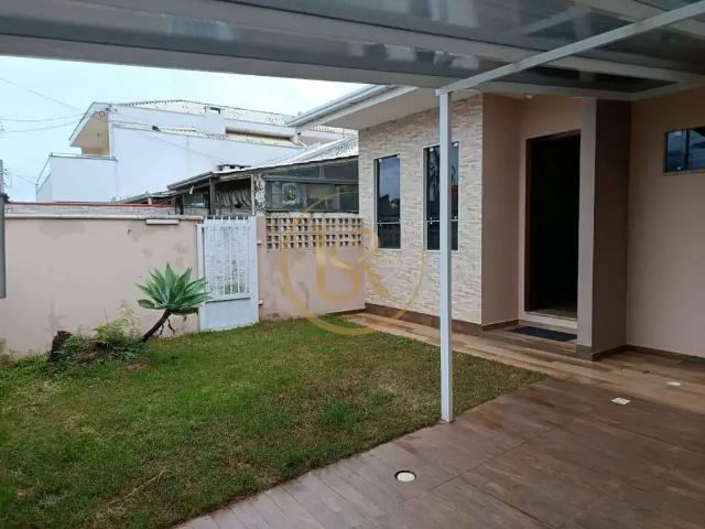 Casa / Sobrado para Locação em Porto Belo/SC Jardim Dourado 2 Quartos