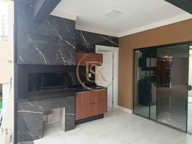 Casa / Sobrado para Locação em Porto Belo/SC Jardim Dourado 3 Quartos