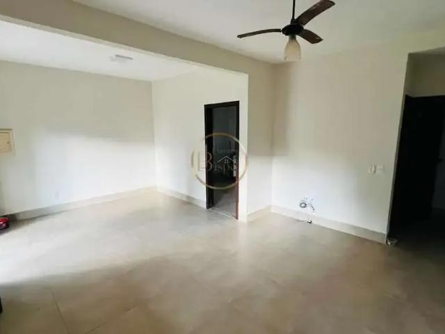 Casa / Sobrado para Locação em Porto Seguro/BA Campinho 4 Quartos