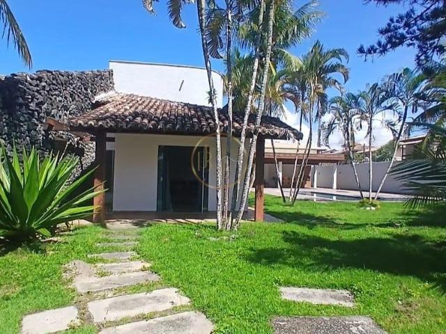 Casa / Sobrado para Locação em Porto Seguro/BA Alto Do Mundaí 4 Quartos