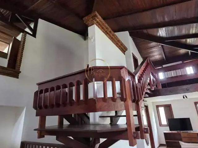 Casa / Sobrado para Locação em Porto Seguro/BA Praia De Taperapuan 4 Quartos