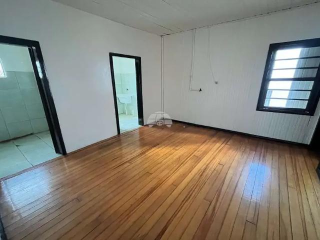 Casa / Sobrado para Locação em Pato Branco/PR Industrial 4 Quartos