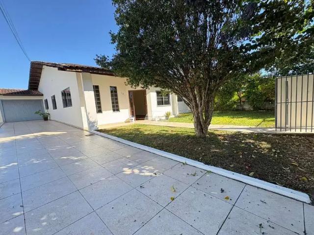 Casa / Sobrado para Locação em Pato Branco/PR Morro da Cruz 3 Quartos