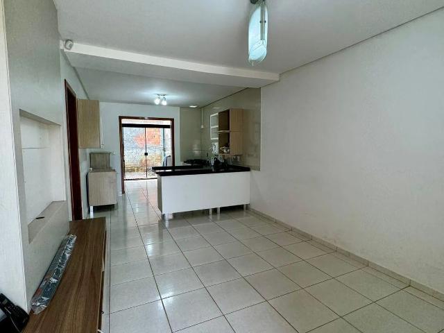 Casa / Sobrado para Locação em Pato Branco/PR Parque do Som 3 Quartos