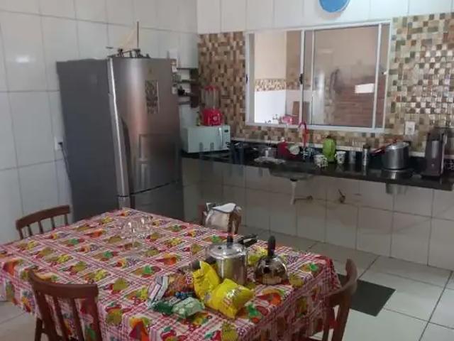 Casa / Sobrado para Locação em Paulínia/SP Jardim Planalto 4 Quartos