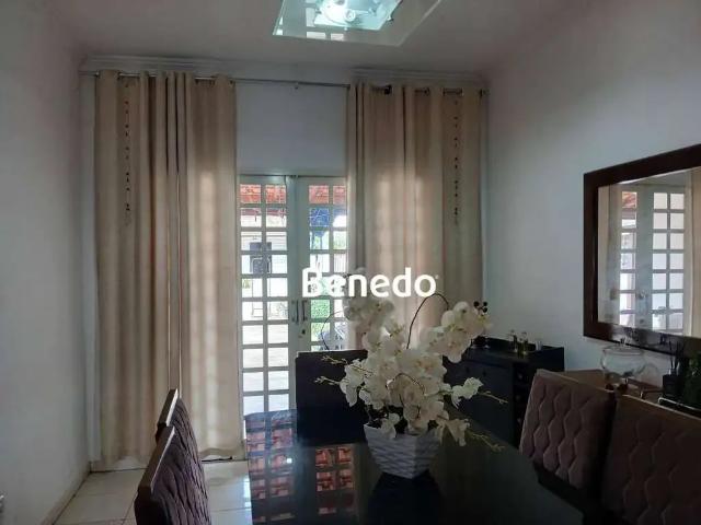 Casa / Sobrado para Locação em Paulínia/SP Jardim Vista Alegre 4 Quartos