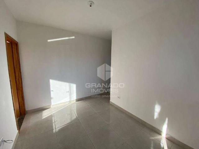 Casa / Sobrado para Locação em Paiçandu/PR Jardim Canadá 2 Quartos