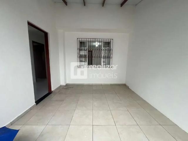 Casa / Sobrado para Locação em Palhoça/SC Barra do Aririú 2 Quartos