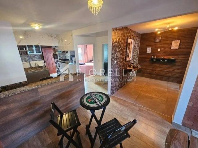 Casa / Sobrado para Locação em Palhoça/SC Barra do Aririú 2 Quartos