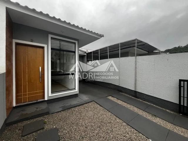 Casa / Sobrado para Locação em Palhoça/SC Bela Vista 2 Quartos