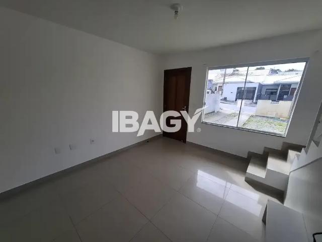 Casa / Sobrado para Locação em Palhoça/SC Bela Vista 2 Quartos