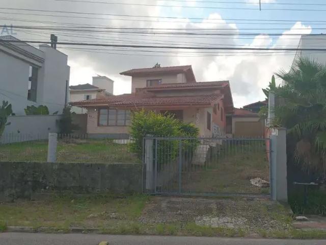 Casa / Sobrado para Locação em Palhoça/SC Cidade Universitária Pedra Branca 4 Quartos