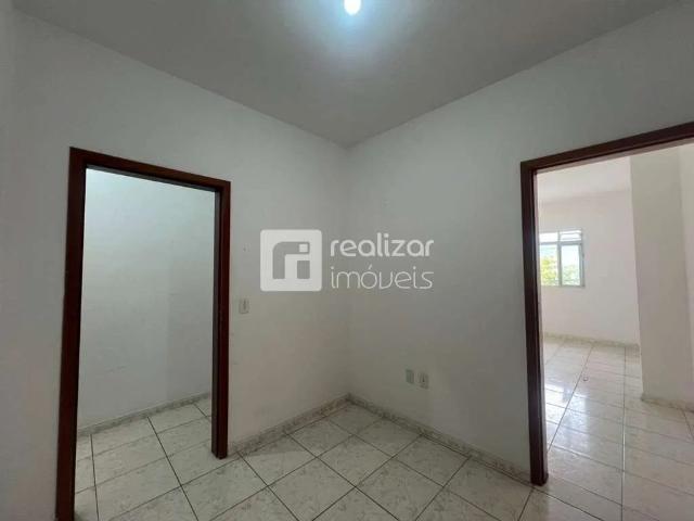 Casa / Sobrado para Locação em Palhoça/SC Jardim Eldorado 8 Quartos