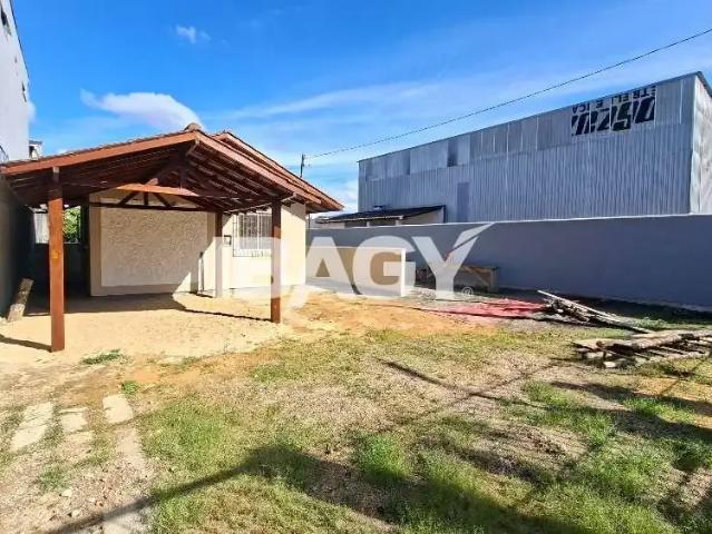 Casa / Sobrado para Locação em Palhoça/SC Jardim Eldorado 2 Quartos