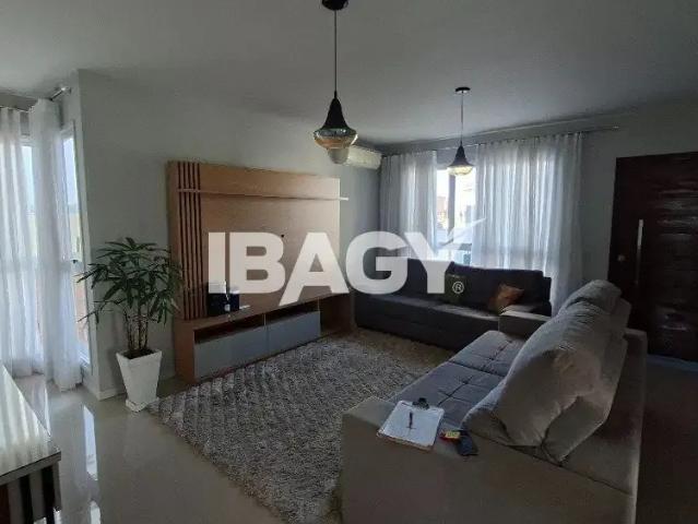 Casa / Sobrado para Locação em Palhoça/SC Passa Vinte 3 Quartos
