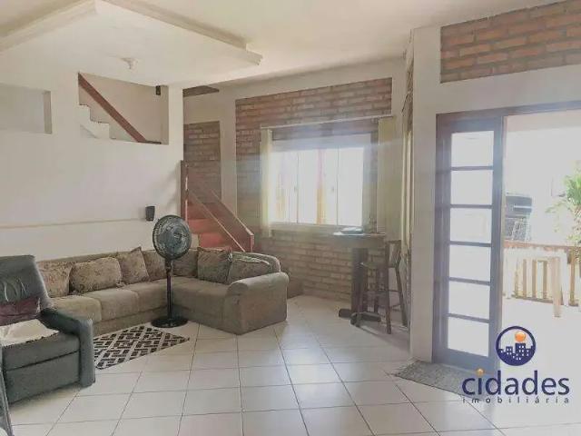 Casa / Sobrado para Locação em Palhoça/SC Passa Vinte 4 Quartos