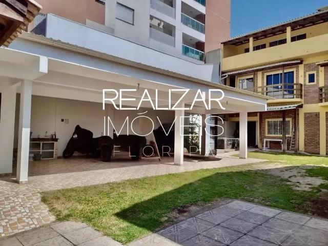 Casa / Sobrado para Locação em Palhoça/SC Passa Vinte 4 Quartos