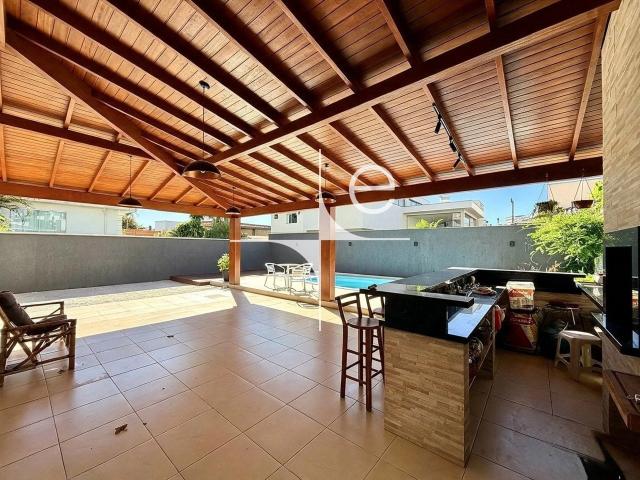 Casa / Sobrado para Locação em Palhoça/SC Pedra Branca 4 Quartos