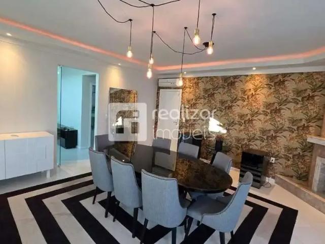 Casa / Sobrado para Locação em Palhoça/SC Pedra Branca 4 Quartos
