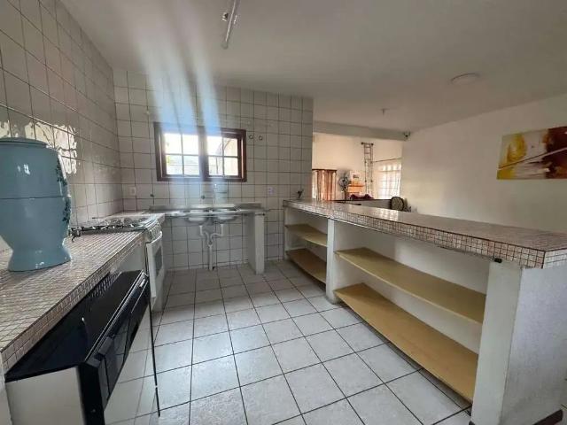 Casa / Sobrado para Locação em Palhoça/SC Pedra Branca 3 Quartos