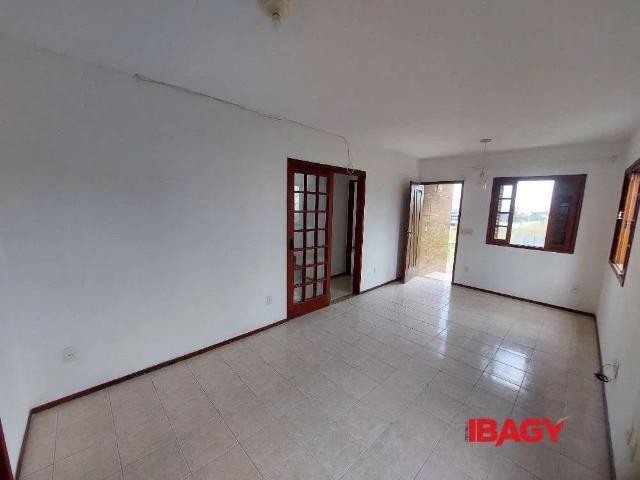 Casa / Sobrado para Locação em Palhoça/SC Pedra Branca 3 Quartos