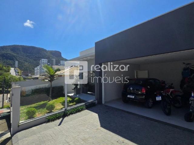 Casa / Sobrado para Locação em Palhoça/SC Pedra Branca 3 Quartos