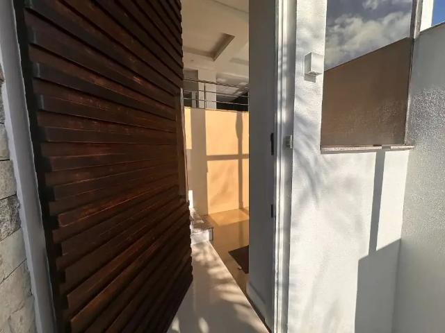 Casa / Sobrado para Locação em Palhoça/SC Pedra Branca 3 Quartos