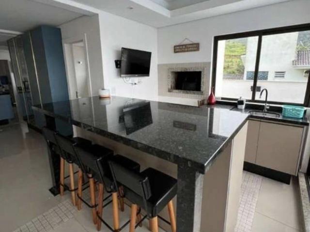Casa / Sobrado para Locação em Palhoça/SC Pedra Branca 3 Quartos