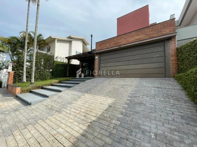 Casa / Sobrado para Locação em Palhoça/SC Pedra Branca 3 Quartos
