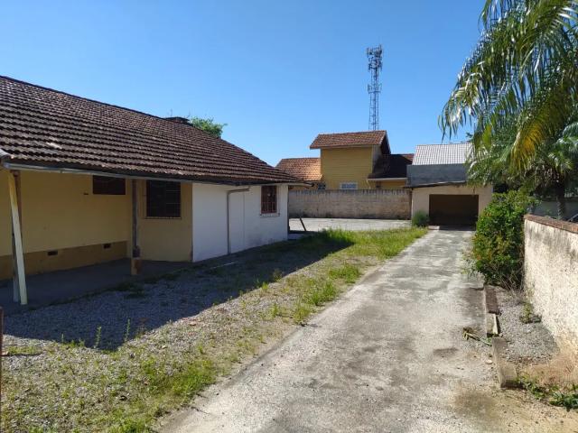 Casa / Sobrado para Locação em Palhoça/SC Pinheira 3 Quartos