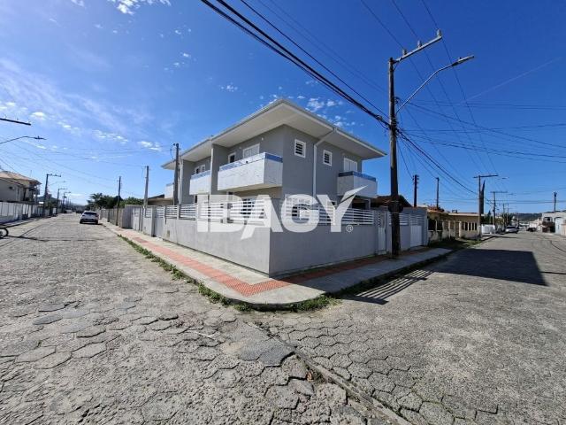 Casa / Sobrado para Locação em Palhoça/SC Ponte do Imaruim 3 Quartos
