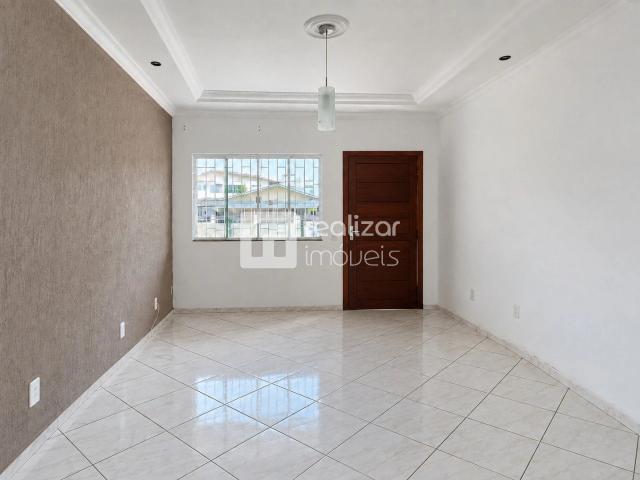 Casa / Sobrado para Locação em Palhoça/SC Ponte do Imaruim 3 Quartos