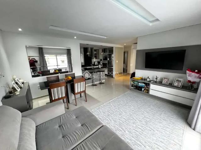 Casa / Sobrado para Locação em Palhoça/SC Ponte do Imaruim 2 Quartos