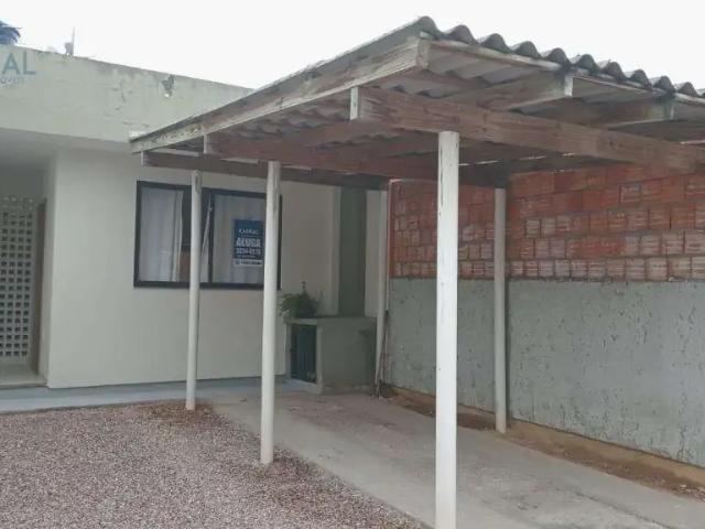 Casa / Sobrado para Locação em Palhoça/SC São Sebastião 2 Quartos