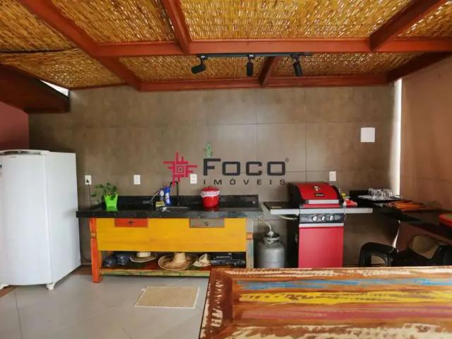 Casa / Sobrado para Locação em Paraibuna/SP Zona Rural 3 Quartos