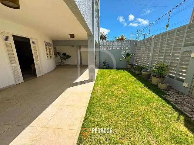 Casa / Sobrado para Locação em Parnamirim/RN Cotovelo Distrito Litoral 4 Quartos