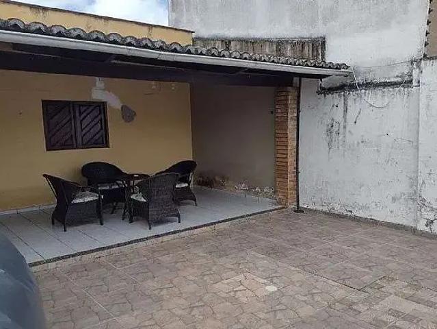 Casa / Sobrado para Locação em Parnamirim/RN Emaús 2 Quartos