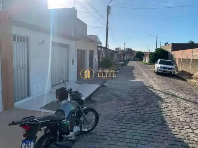 Casa / Sobrado para Locação em Parnamirim/RN Passagem de Areia 2 Quartos