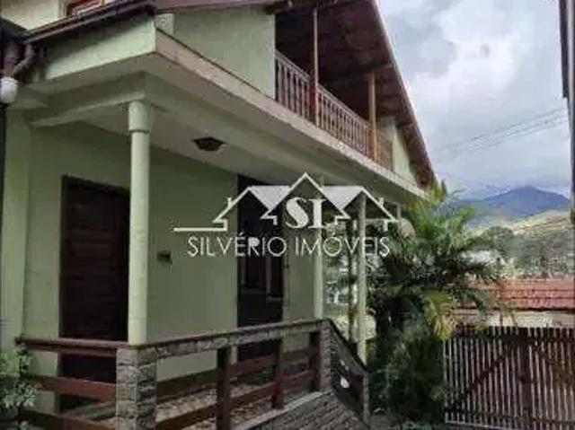 Casa / Sobrado para Locação em Petrópolis/RJ Cascatinha 4 Quartos