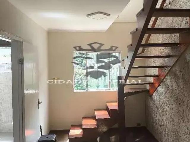 Casa / Sobrado para Locação em Petrópolis/RJ Quissama 1 Quartos