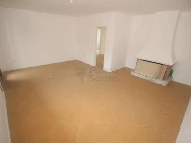 Casa / Sobrado para Locação em Pelotas/RS Centro 3 Quartos