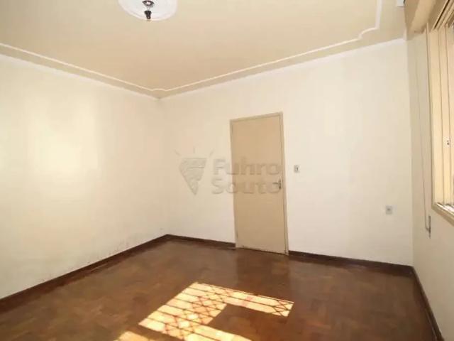 Casa / Sobrado para Locação em Pelotas/RS Centro 3 Quartos