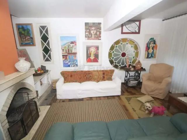 Casa / Sobrado para Locação em Pelotas/RS Centro 3 Quartos