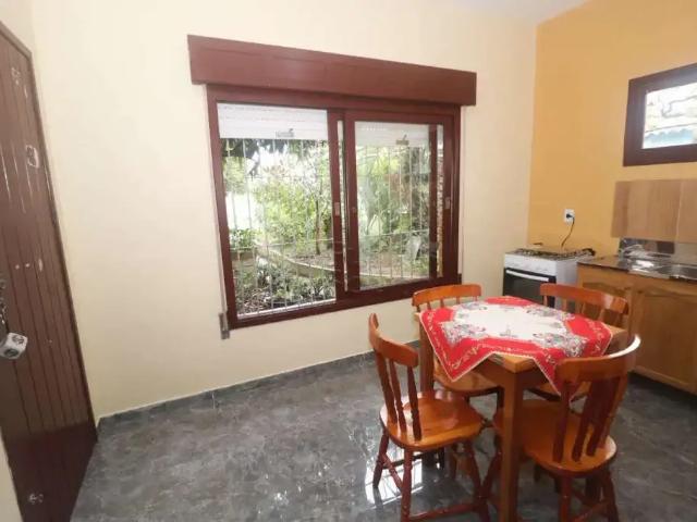 Casa / Sobrado para Locação em Pelotas/RS Fragata 1 Quartos